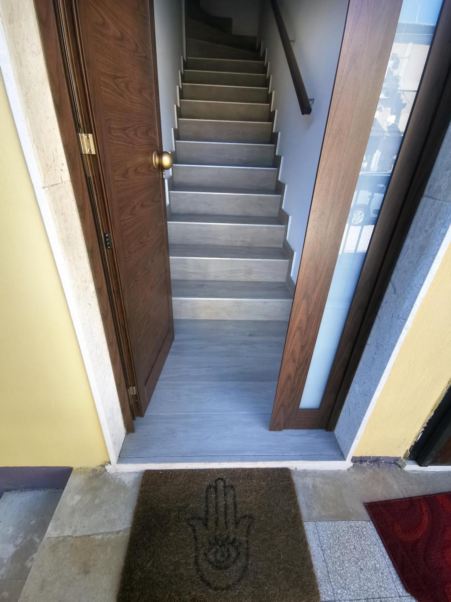 Midos Home Syracuse Luaran gambar