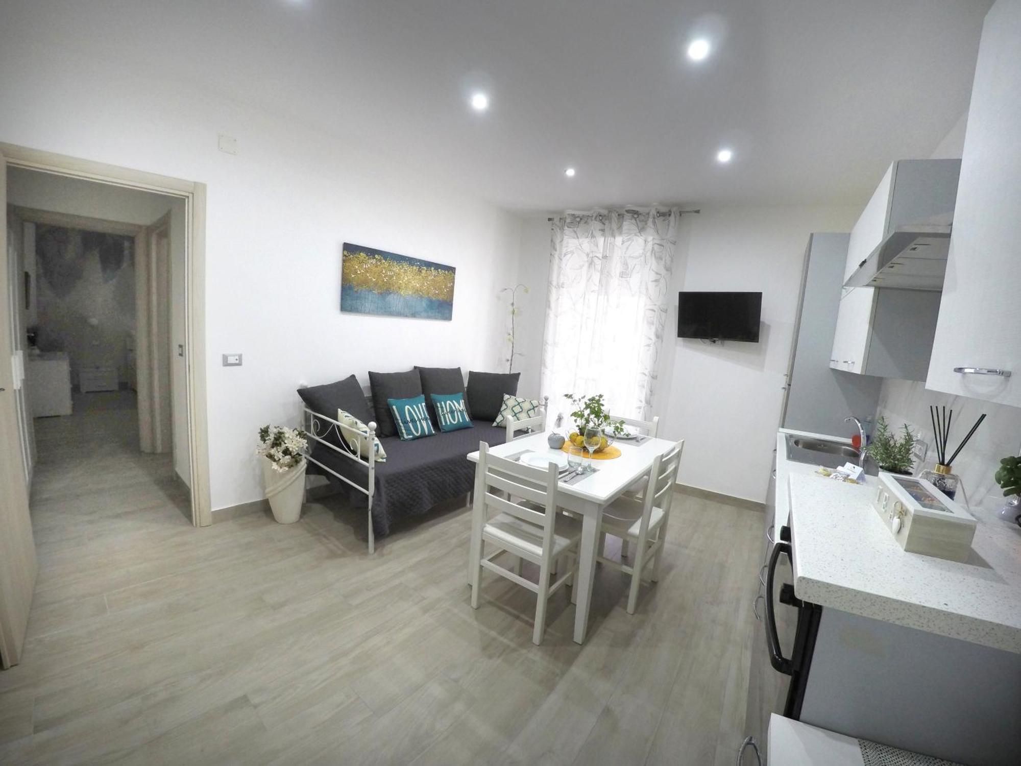 Midos Home Syracuse Luaran gambar